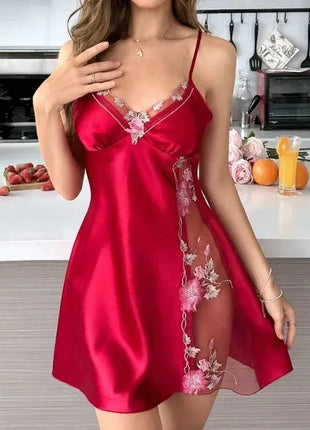 Contrast Lace V-Neck Spaghetti Strap Babydol
