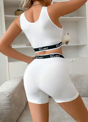 EasyFave 2-Piece Sporty Set – Contrast Color & Print CESAR