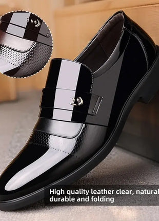Luxury Black Dress Shoes Men Business Leather Shoes for Men Casual Dress Shoes Slip On British Business Shoe Pointed Toe Formal Dress Shoes