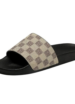 Men's Slippers Summer 2025 New Outer Wear Home Flip Flops Men's Non-Slip Beach Sandals CESAR